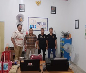 http://gardatipikornews.com/hasil-survei-survei-indikator-sebut-kepercayaan-publik-terhadap-polri-meningkat-732-persen
