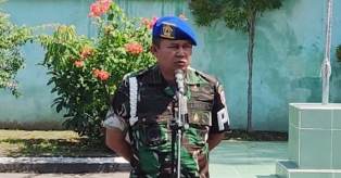 http://gardatipikornews.com/bersama-ciptakan-kedamaian-anggota-kstb-kodap-v-serahkan-senpi-jenis-engkeloop-kepada-satgas-yonif-725-woroagi