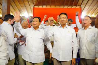 http://gardatipikornews.com/polisi-di-kota-sukabumi-gerecep-amankan-odgj-yang-rusak-fasilitas-mesjid