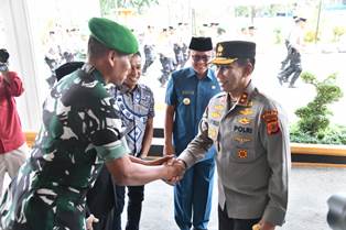 http://gardatipikornews.com/peduli-sesama-koramil-sumberrejo-bojonegoro-gelar-bakti-sosial-donor-darah