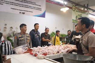 http://gardatipikornews.com/aksi-tni-polri-di-kota-sukabumi-sambut-kunker-kapolda-jabar