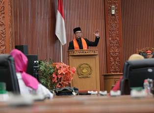 http://gardatipikornews.com/respon-cepat-informasi-warga-polsek-cireunghas-kota-sukabumi-evakuasi-odgj-ngamuk-ke-rumah-sakit