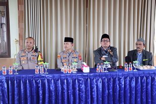 http://gardatipikornews.com/sekda-bangkep-pmi-diharapkan-dapat-penuhi-kebutuhan-warga