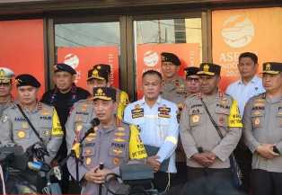 http://gardatipikornews.com/wakapolda-sumsel-didampingi-karo-sdm-polda-sumsel-kabid-dokkes-polda-sumsel-bersama-kabag-dalpers-kasubbag-diapers-bag-dalpers-ro-sdm-polda-sumsel-cphr-beserta-ka-tim-lainnya-turut-juga-hadir-was-inte