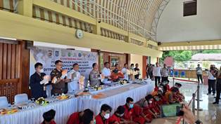http://gardatipikornews.com/jprmi-sumut-gelar-halal-bi-halal-abdul-jalil-perkuat-toleransi-bergama