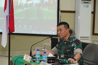 http://gardatipikornews.com/barang-bukti-tindak-pidana-narkoba-dan-jual-beli-pakaian-impor-bekas-dimusnahkan-polda-ntb