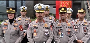 http://gardatipikornews.com/kejaksaan-negeri-ciamis-musnahkan-berbagai-jenis-barang-bukti-bb