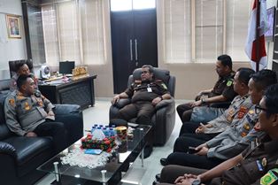 http://gardatipikornews.com/ketua-dpw-ppri-jatim-lakukan-konsolidasi-dengan-ketua-umum-dpp-ppri