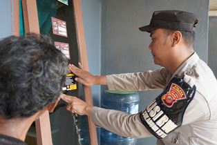 http://gardatipikornews.com/polda-sumsel-gelar-monev-anggota-polri-yang-melaksanakan-penugasan-diluar-struktur-organisasi-polri-diruang-kafe-musi-lantai-7-gedung-presisi-mapolda-sumsel