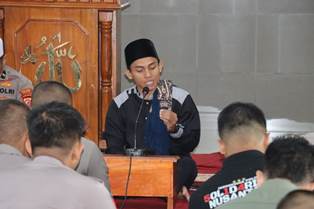 http://gardatipikornews.com/puncak-ktt-ke-42-asean-dimulai-presiden-jokowi-sambut-para-pemimpin-asean
