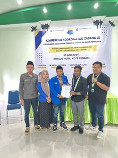http://gardatipikornews.com/kopral-mirwansyah-bantah-dan-sebut-pernyataan-kepala-staf-angkatan-darat-hoax-terkait-penahanan-di-denpom-1-5-karena-kasus-senpi
