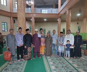 http://gardatipikornews.com/ditjen-hubla-apresiasi-insan-perhubungan-dengan-prestasi-di-bidang-penegakan-hukum-dan-keselamatan-pelayaran