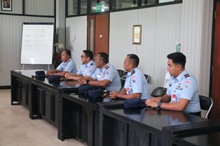 http://gardatipikornews.com/kejaksaan-tinggi-kalimantan-barat-melakukan-penyelidikan-terkait-pembelian-lahan-atau-sebidang-tanah-oleh-bank-kalbar-yang-diduga-terjadi-dugaan-mark-up-anggaran