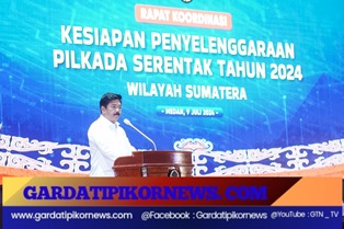http://gardatipikornews.com/wakil-jaksa-agung-feri-wibisono-beri-arahan-pada-peserta-coaching-clinic-kepatuhan-performa-reformasi-birokrasi-di-lingkungan-kejaksaan-republik-indonesia