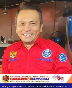 http://gardatipikornews.com/lmppsdmi-minta-disnaker-dan-dprd-kabupaten-bekasi-cabut-izin-pt-prokemas-adhikari-kreasi-lakukan-phk-sepihak-terhadap-3-karyawan