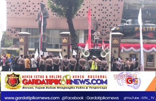 http://gardatipikornews.com/personil-tni-harus-netral-kodim-0718-pati-rakor-desk-pilkada