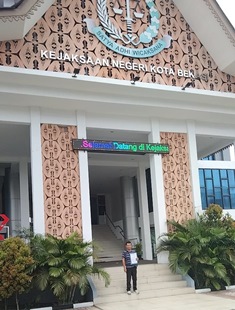 http://gardatipikornews.com/tingkatkan-profesionalitas-spn-polda-ntb-buka-lima-pelatihan-kewilayahan-ikuti-seluruh-materi-dengan-fokus-dan-menyeluruh