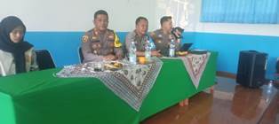 http://gardatipikornews.com/diduga-proyek-siluman-pembangunan-saluran-drenase-jalan-anggada-lrg-bersama-rt-08-rw-02-kel-kalidoni-kec-kalidoni-kota-palembang-diduga-melanggar-kip-no-14-tahun-2008