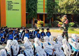 http://gardatipikornews.com/diduga-ada-indikasi-pengurangan-volume-kegiatan-pembangunan-pagar-smp-negeri-59-kota-palembang