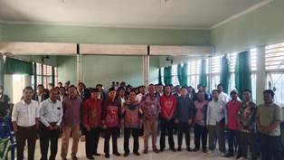 http://gardatipikornews.com/diduga-oknum-staf-desa-pagenjahan-ikut-serta-dalam-trayek-galian-c-yang-berada-di-kampung-sumur-buyut