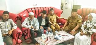 http://gardatipikornews.com/dunia-jurnalis-di-karo-sumut-kembali-dirundung-kesadisan-wartawan-tv-one-tewas-ditikam-di-kabanjahe