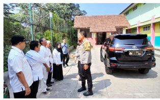 http://gardatipikornews.com/polsek-ciawi-mediasi-melalui-restorative-justice-sebagai-penyelesaian-keributan-di-depan-alfa-midi-simpang-seuseupan-desa-bendungan