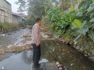 http://gardatipikornews.com/polsek-jonggol-berhasil-tangkap-pelaku-penyalahgunaan-obat-golongan-g-di-jonggol