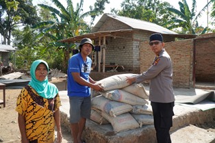 http://gardatipikornews.com/pemerintah-kabupaten-sukabumi-kecamatan-sukaraja-desa-langensari-realisai-bantuan-langsung-tunai-dana-desa-blt-dd-tahun-anggaran-2024-sebanyak-50-orang