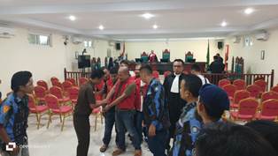 http://gardatipikornews.com/babinsa-koramil-dander-bojonegoro-sosialisasi-anti-perundungan
