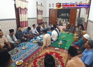 http://gardatipikornews.com/lapdu-tipikor-lsm-pitp-di-kejaksaan-negeri-kota-bekasi-diharapkan-tidak-jalan-di-tempat