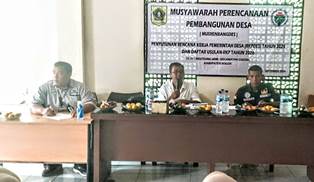 http://gardatipikornews.com/kpud-labura-paparkan-masa-perpanjangan-pendaftaran-paslon-kepala-daerah