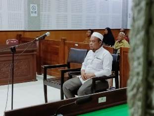 http://gardatipikornews.com/diduga-mengambil-keuntungan-pribadi-almi-jemain-mempermainkan-beberapa-media-online-dengan-modus-pasang-iklan