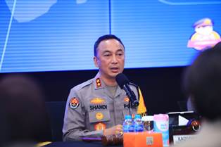 http://gardatipikornews.com/di-duga-dana-bos-sdn-tegal-sadang-desa-sirnasari-tidak-di-realisasikan