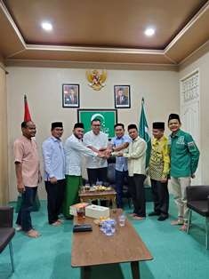 http://gardatipikornews.com/polsek-dramaga-bersama-intansi-terkait-lakukan-pelaksanaan-penerbit-pkl-penataan-jalur-desa-ciherang-kecamatan-dramaga