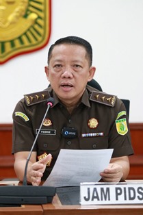 http://gardatipikornews.com/jam-pidum-setujui-restorative-justice-pada-penyalahguna-narkotika-di-lombok-tengah