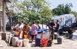http://gardatipikornews.com/lsm-maung-kian-menyalaa-siap-terbentuk-pengurus-dpddpkdpac-dan-anggota-di-seluruh-indonesia
