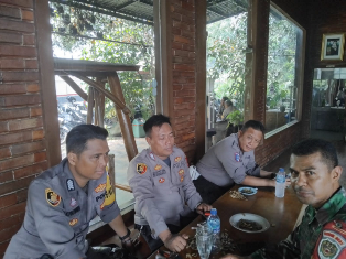 http://gardatipikornews.com/diduga-sponsor-inisial-h-ob-dan-er-memberangkatkan-tkw-asal-kp-lio-ke-irak-tkw-minta-di-pulangkan-karena-tidak-sesuai-perjanjian-ini-selengkapnya-