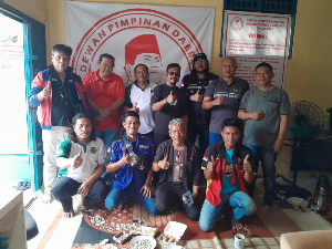http://gardatipikornews.com/sdn-gintung-adakan-pelepasan-dan-perpisahan-kelas-vi