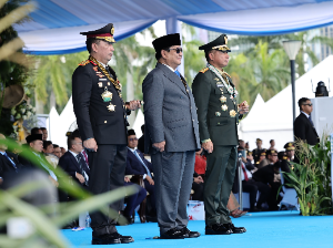 http://gardatipikornews.com/hut-bhayangkara-ke79-presiden-prabowo-jadilah-polisi-dicintai-rakyat