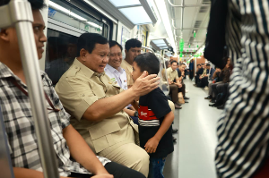 http://gardatipikornews.com/pemerintah-hadir-untuk-rakyat-lewat-60-subsidi-transportasi-publik