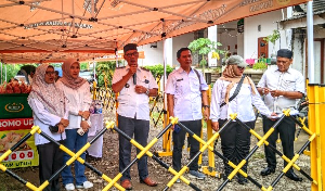 http://gardatipikornews.com/kebocoran-dana-pdam-tirtanadi-rp-450-miliar-resmi-dilapor-ke-kpk