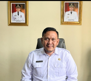 http://gardatipikornews.com/pemdes-bojong-sempu-kec-parung-salurkan-912-kpm-bantuan-langsung-tunai-sementara-2025-dihadiri-kades-pitung-abdurahman-ssy