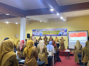 http://gardatipikornews.com/dugaan-kedekatan-kepala-kua-pabuaran-dengan-istri-warga-mengemukabukti-transfer-dan-janjian-di-jalan-untuk-bertemu-jadikan-sorotan