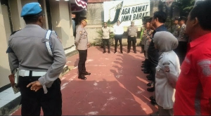 http://gardatipikornews.com/mbg-di-sdn-pasirwalang-disorot-wali-murid-keluhkan-keterlambatan-hingga-menu-yang-dipertanyakan-publik