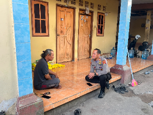 http://gardatipikornews.com/lewat-program-polmas-kapolsek-selaparang-ajak-tokoh-masyarakat-perkuat-kamtibmas-dan-persatuan