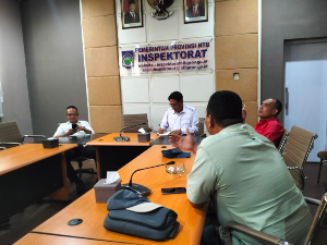 http://gardatipikornews.com/bupati-tanggamus-terima-bp-taskin-dan-calon-investor-china-jajaki-pengembangan-industri-kelapa-dan-perikanan