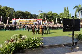 https://gardatipikornews.com/ketua-dewan-pengarah-okia-yohanes-kemong-berikan-apresiasi-kepada-timsel-mpr-kabupaten-mimika-provinsi-papua-tengah