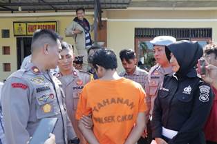 https://gardatipikornews.com/polisi-lingkungan-polresta-mataram-lakukan-sambang-warga