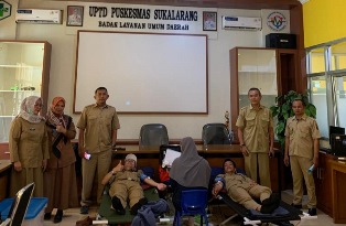 https://gardatipikornews.com/respon-cepat-anggota-polsek-gunungpuyuh-bantu-antar-warga-yang-sakit-ke-rsud-r-syamsudin-s-h