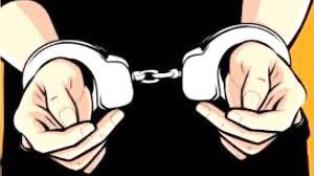https://gardatipikornews.com/bentuk-kepedulian-bhabinkamtibmas-serading-berikan-bantuan-sosial-untuk-warganya